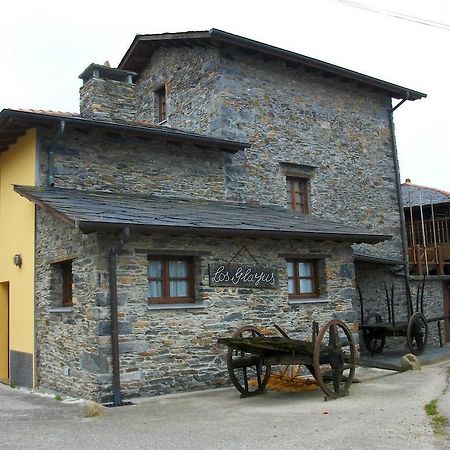 Casa De Aldea Los Glayus Guest House Luarca Rom bilde