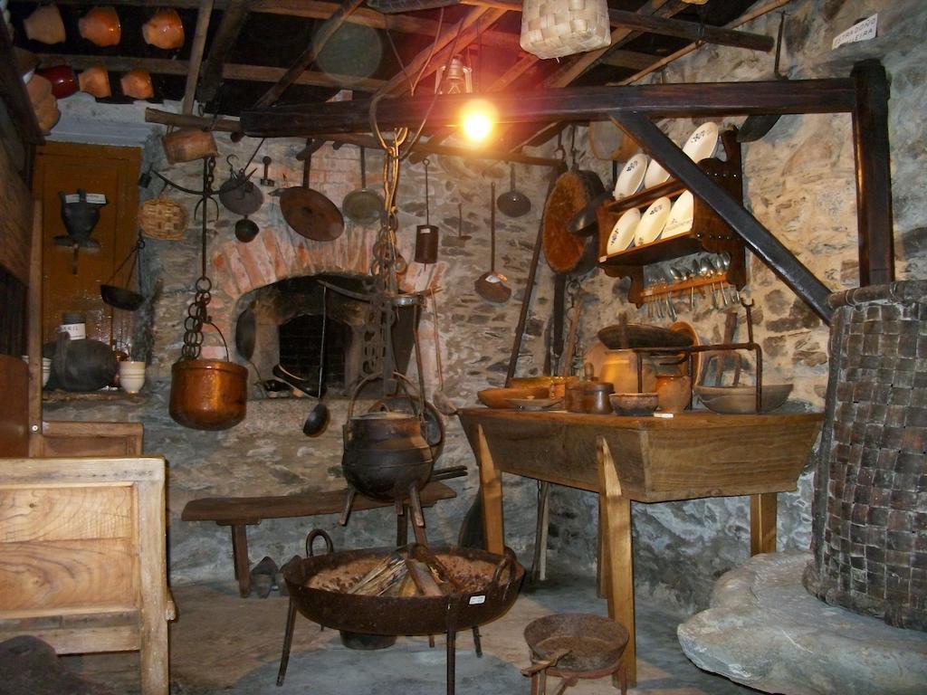 Casa De Aldea Los Glayus Guest House Luarca Eksteriør bilde